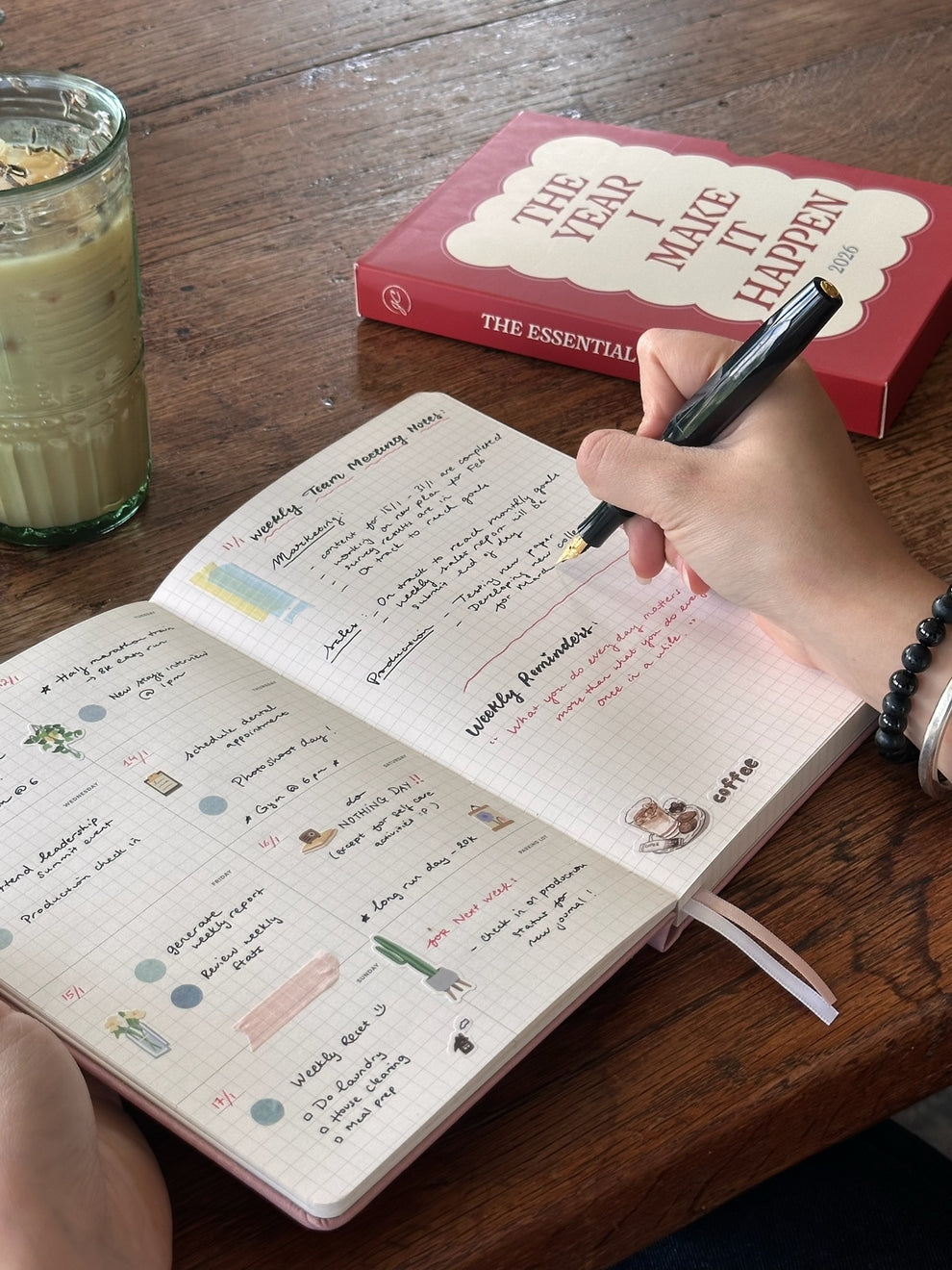Essential Planner The Essential Planner 2026 – Primary Blooms