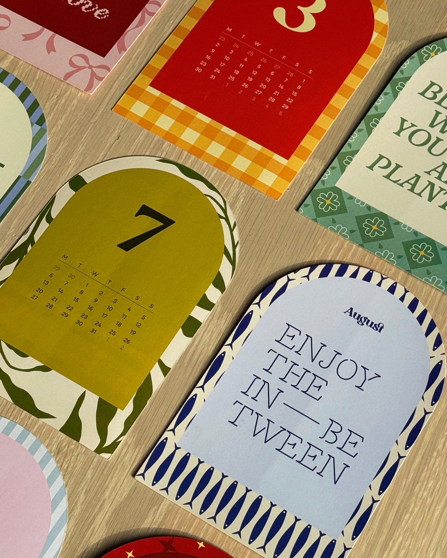 2026 Affirmations Calendar with Wood Stand